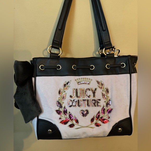 Juicy Couture Pink and Black Sequin Embellished Tote with Heart Tag - Picture 2 of 10